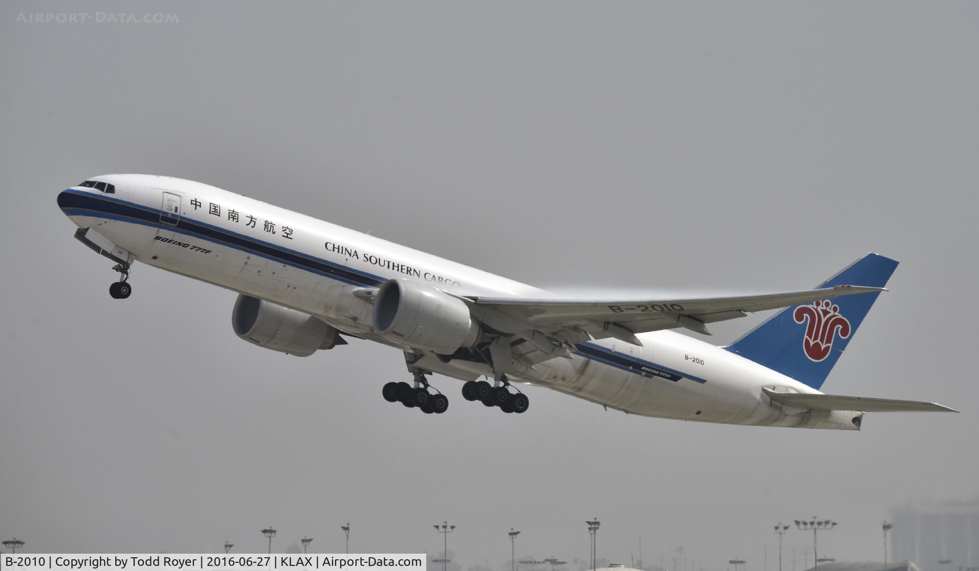 B-2010, 2014 Boeing 777-F1B C/N 41634, Departing LAX