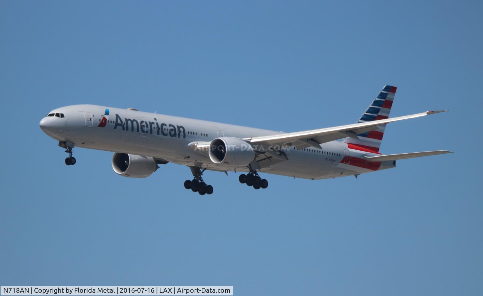 N718AN, 2012 Boeing 777-323/ER C/N 41665, American