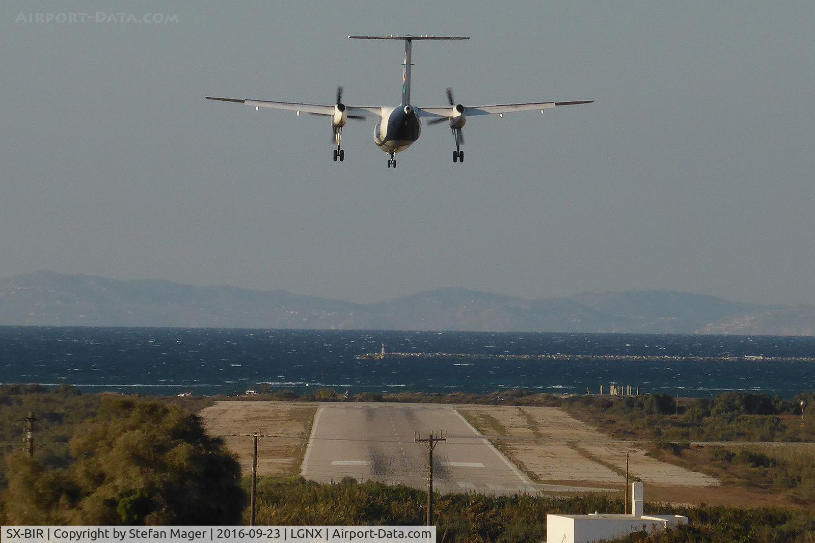 SX-BIR, 1993 De Havilland Canada DHC-8-102A Dash 8 C/N 364, Olympic Dash 8-200 short final at Naxos Airport