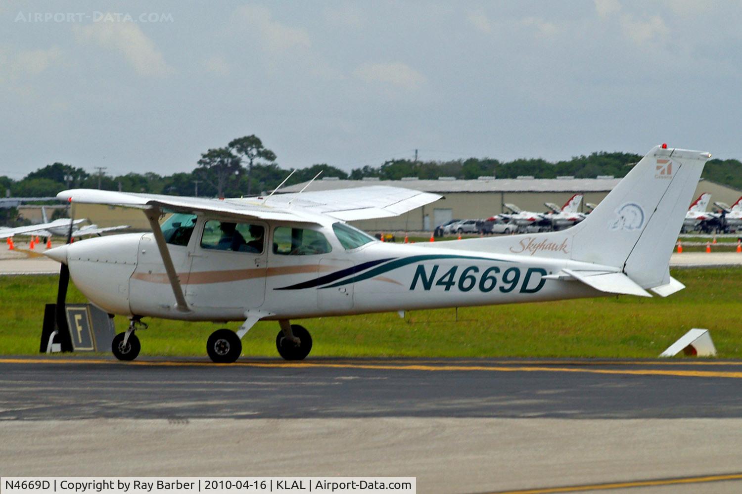 N4669D, 1979 Cessna 172N C/N 17272328, Cessna 172N Skyhawk [172-72328] Lakeland-Linder~N 16/04/2010