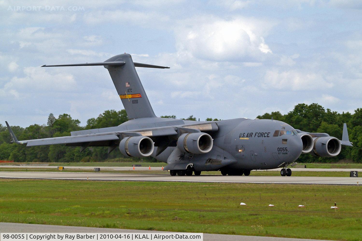 98-0055, 1998 Boeing C-17A Globemaster III C/N F-58/P-55, McDonnell-Douglas C-17A Globemaster III [P-55] (United States Air Force) Lakeland-Linder~N 16/04/2010