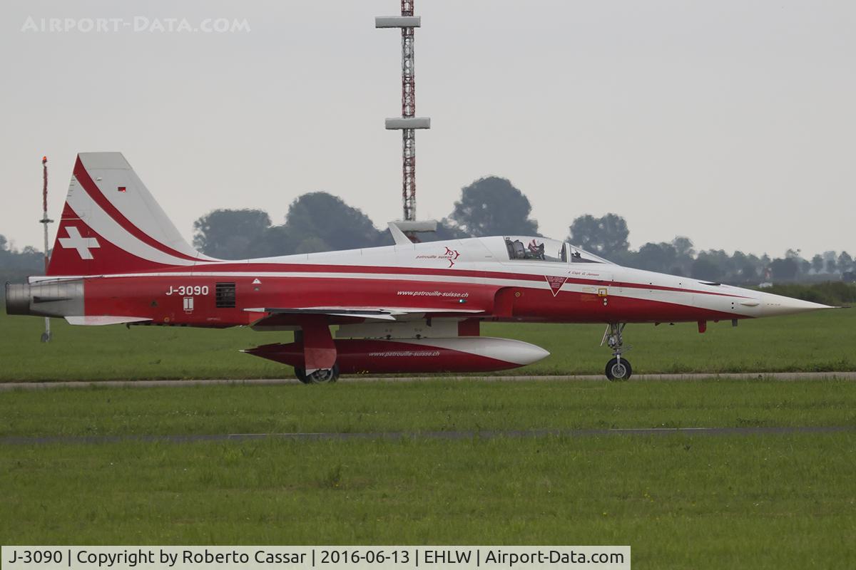 J-3090, 1981 Northrop F-5E Tiger II C/N L.1090, Luchtmahdagen 2016