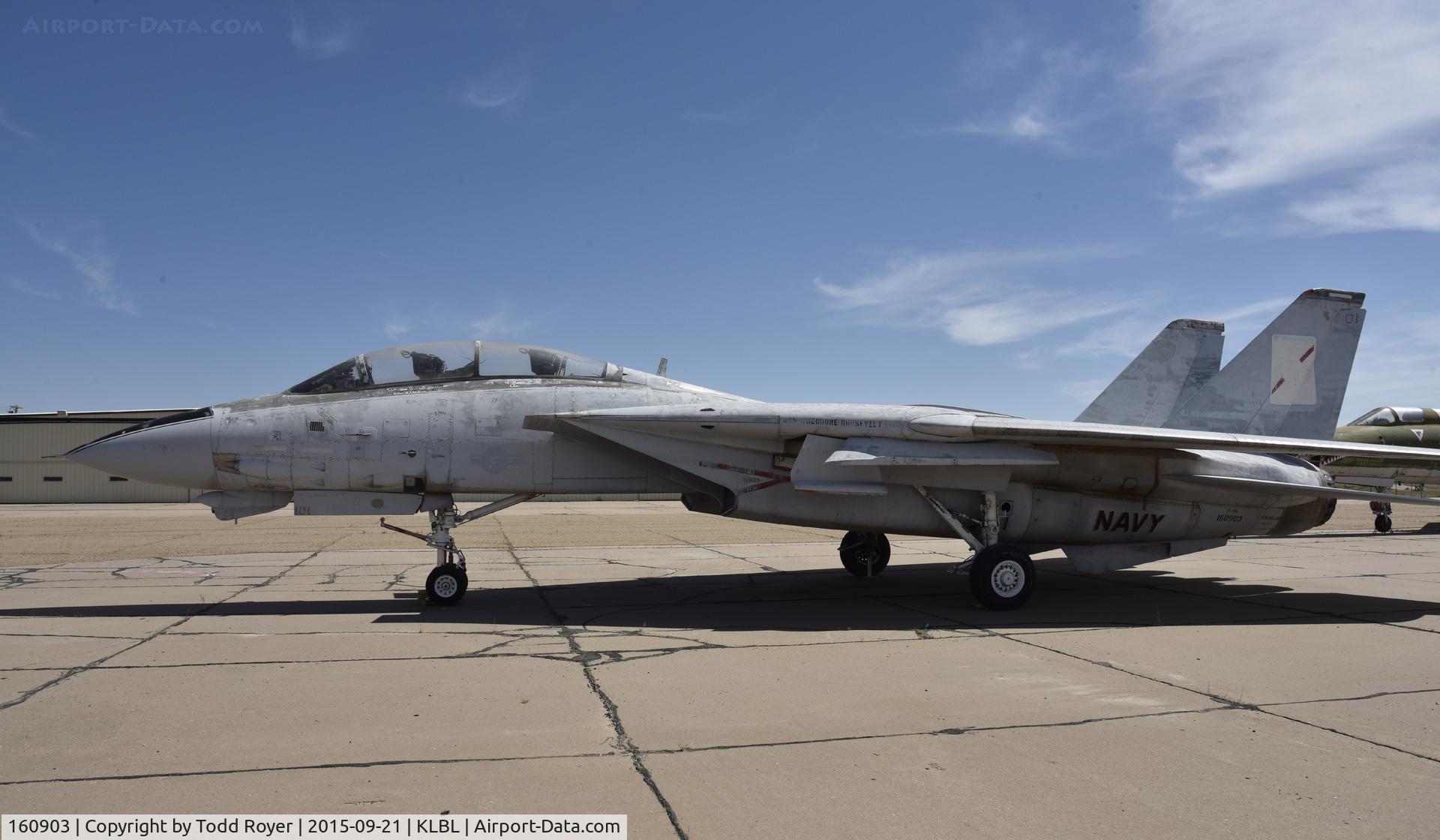 160903, Grumman F-14A Tomcat C/N 332, On display at the Mid America Air Museum