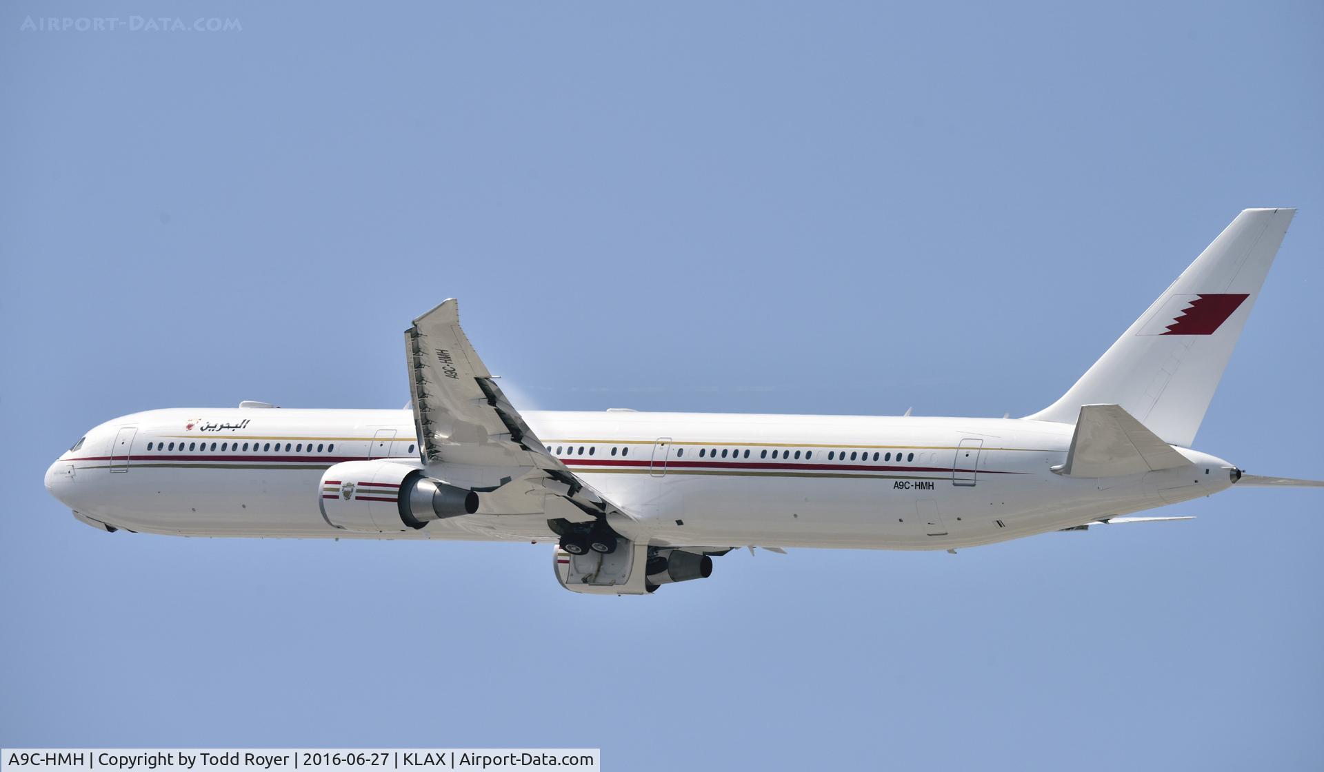 A9C-HMH, 2008 Boeing 767-4FS/ER C/N 34205, Departing LAX