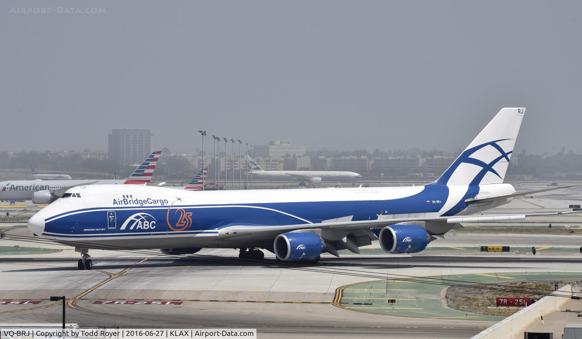 VQ-BRJ, 2013 Boeing 747-8HVF C/N 37670, Arriving at LAX