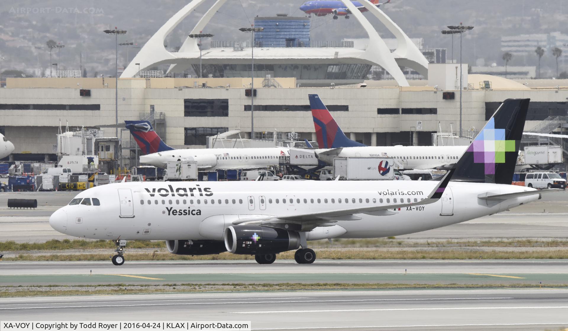XA-VOY, 2013 Airbus A320-233 C/N 5793, Arriving at LAX