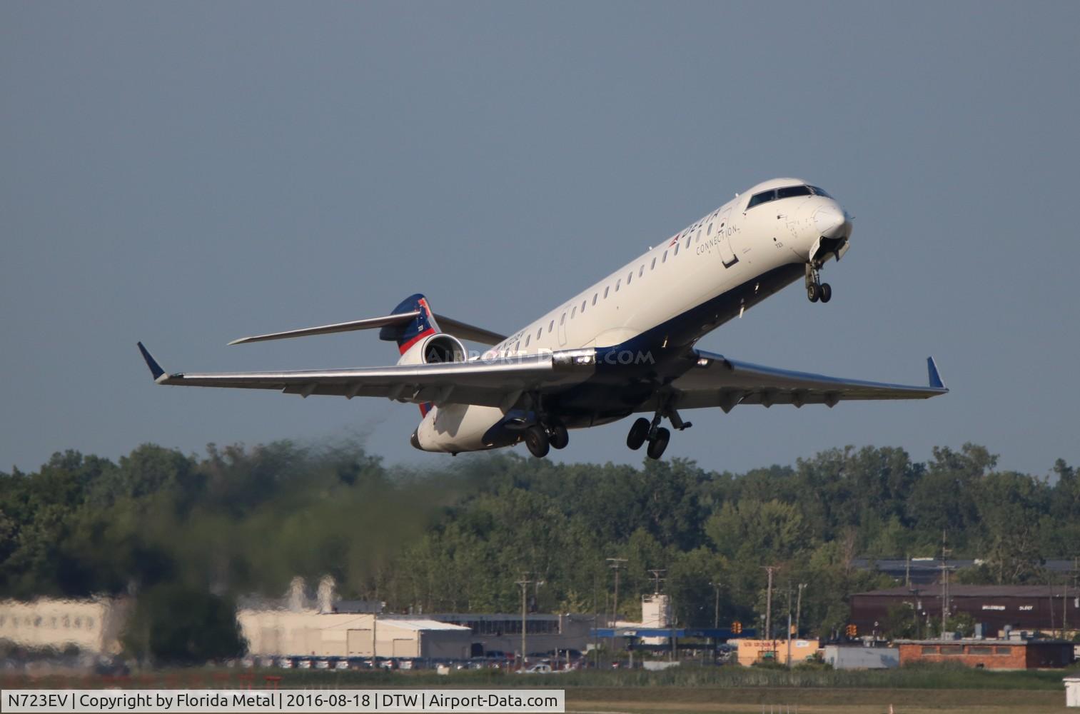 N723EV, 2004 Bombardier CRJ-701 (CL-600-2C10) Regional Jet C/N 10132, Delta CRJ-700