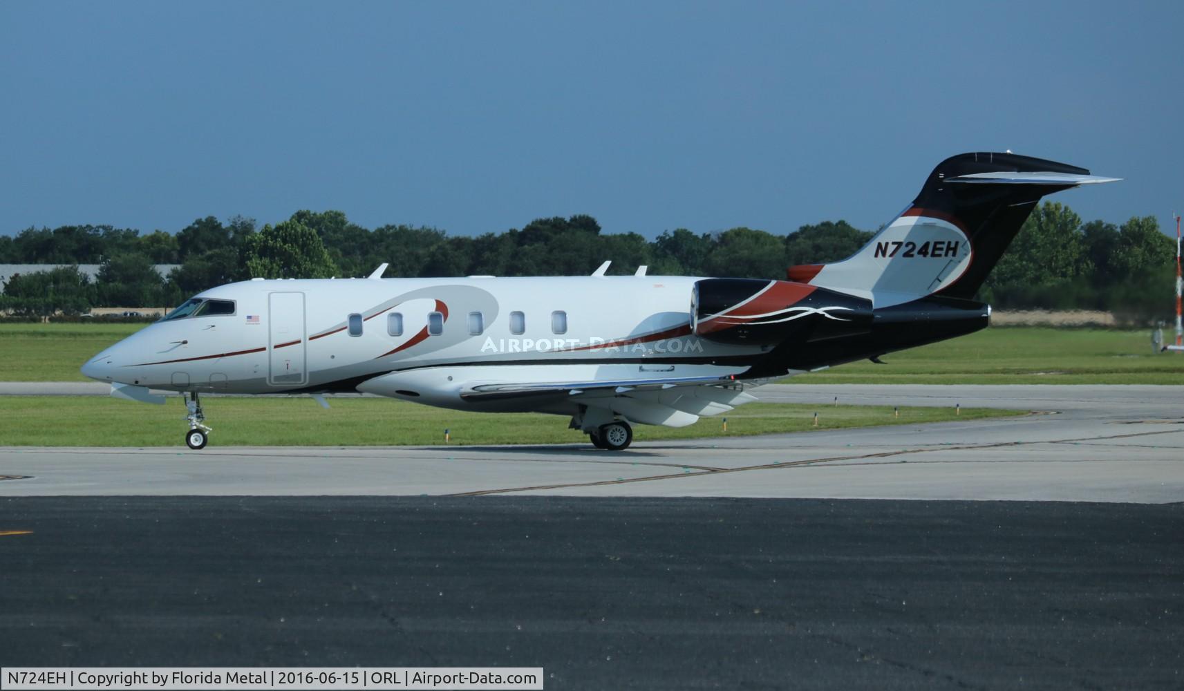 N724EH, 2016 Bombardier Challenger 350 (BD-100-1A10) C/N 20613, Challenger 350