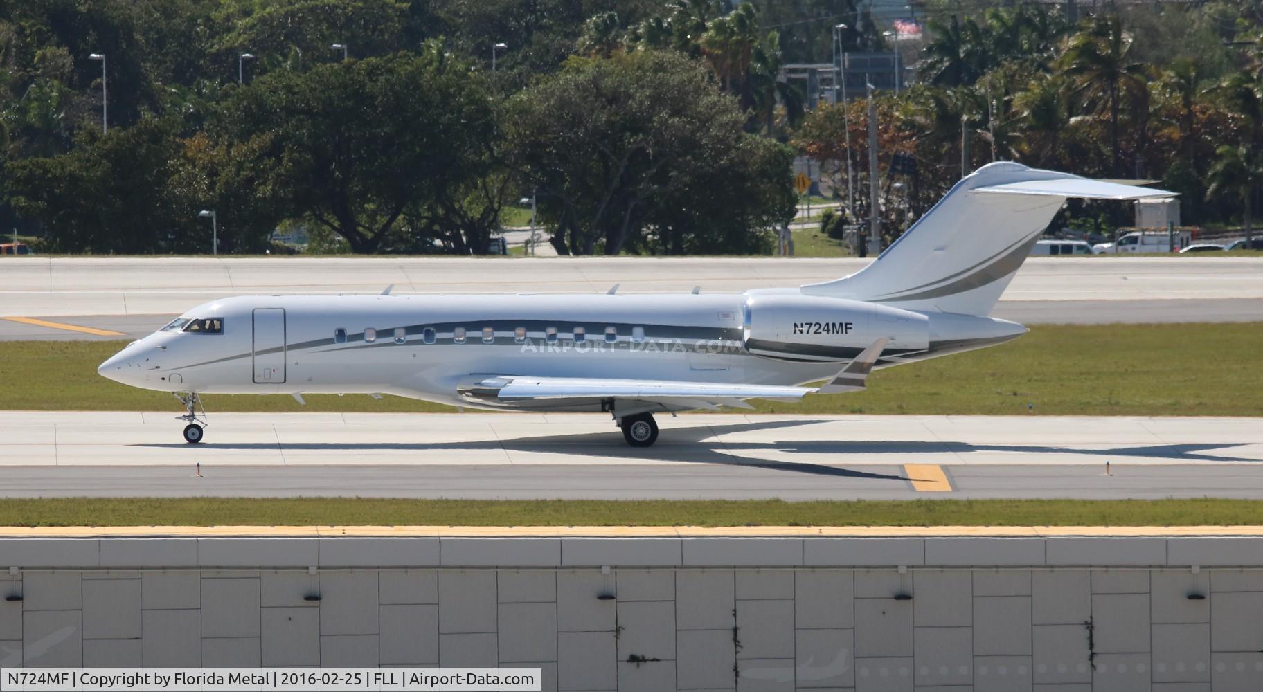 N724MF, 2011 Bombardier Challenger 604 (CL-600-2B16) C/N 9457, Global 5000