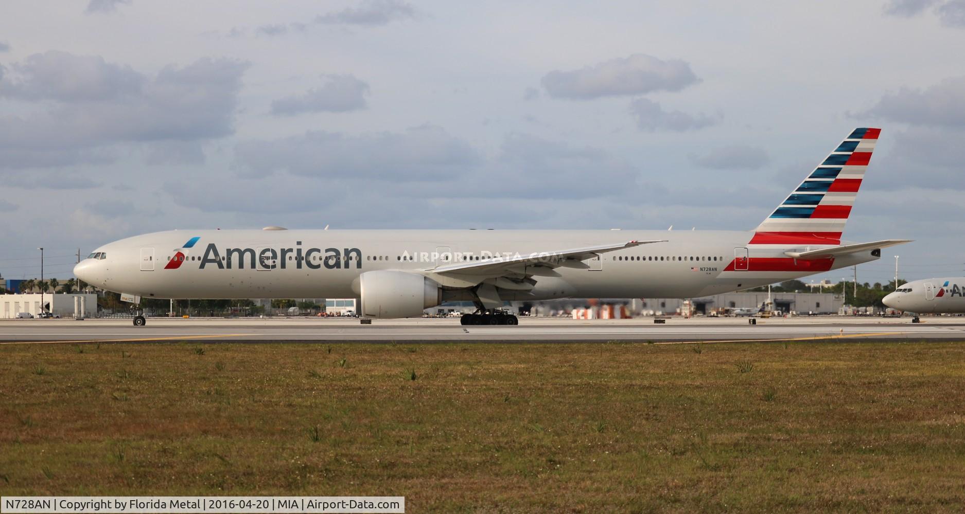 N728AN, 2014 Boeing 777-323/ER C/N 31553, American