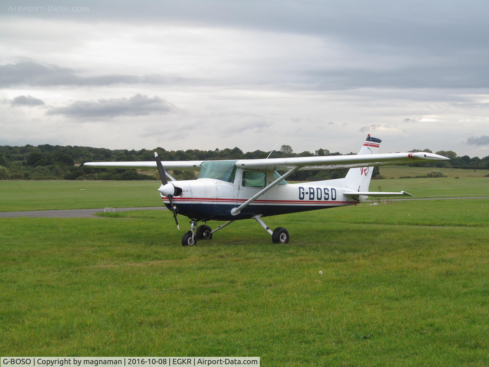 G-BOSO, 1981 Cessna A152 Aerobat C/N A152-0975, on grass at grassy redhill