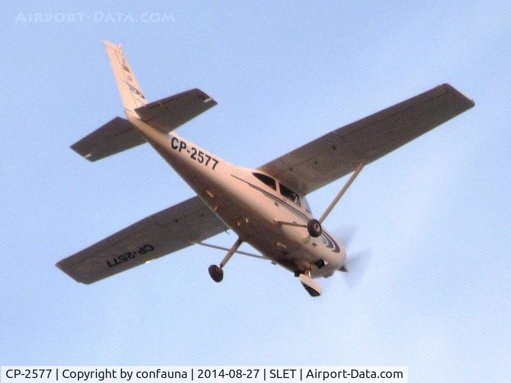 CP-2577, Cessna 182 Skylane C/N 18280744, Over Santa Cruz