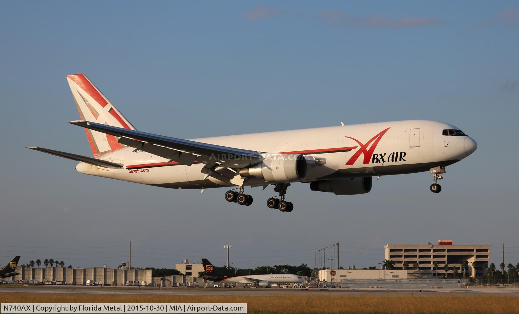 N740AX, 1983 Boeing 767-232 C/N 22213, ABX Air