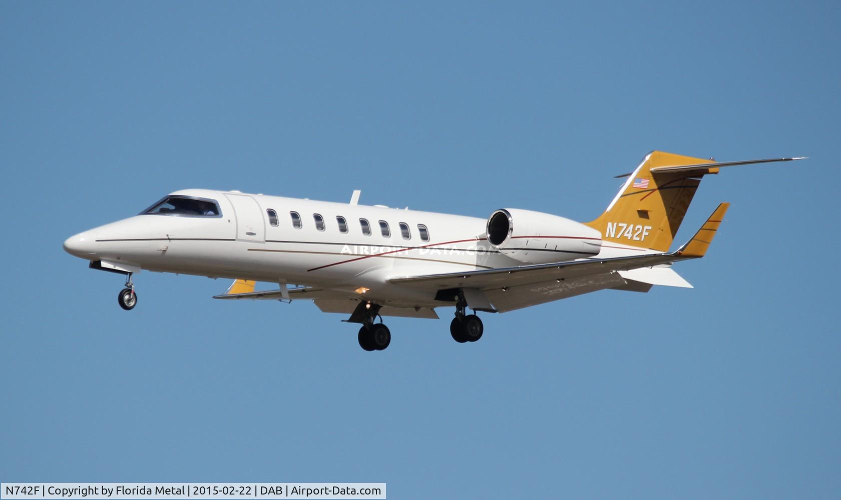 N742F, 1999 Learjet 45 C/N 025, Lear 45