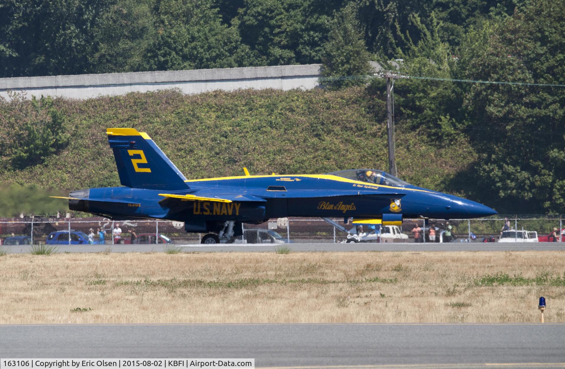 163106, McDonnell Douglas F/A-18A Hornet C/N 0495, Blue Angel #2 at Seafair 2015