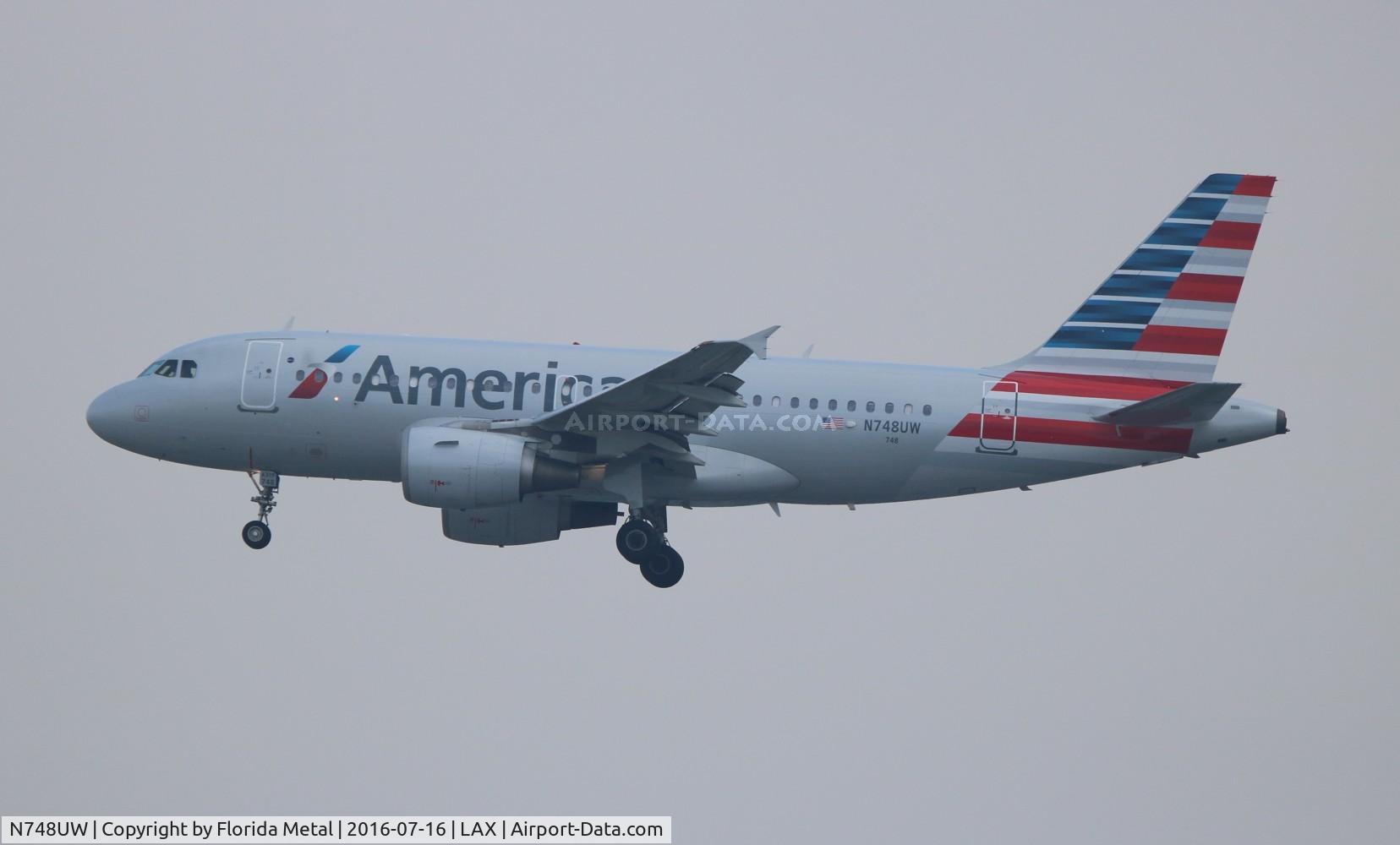 N748UW, 2000 Airbus A319-112 C/N 1311, American