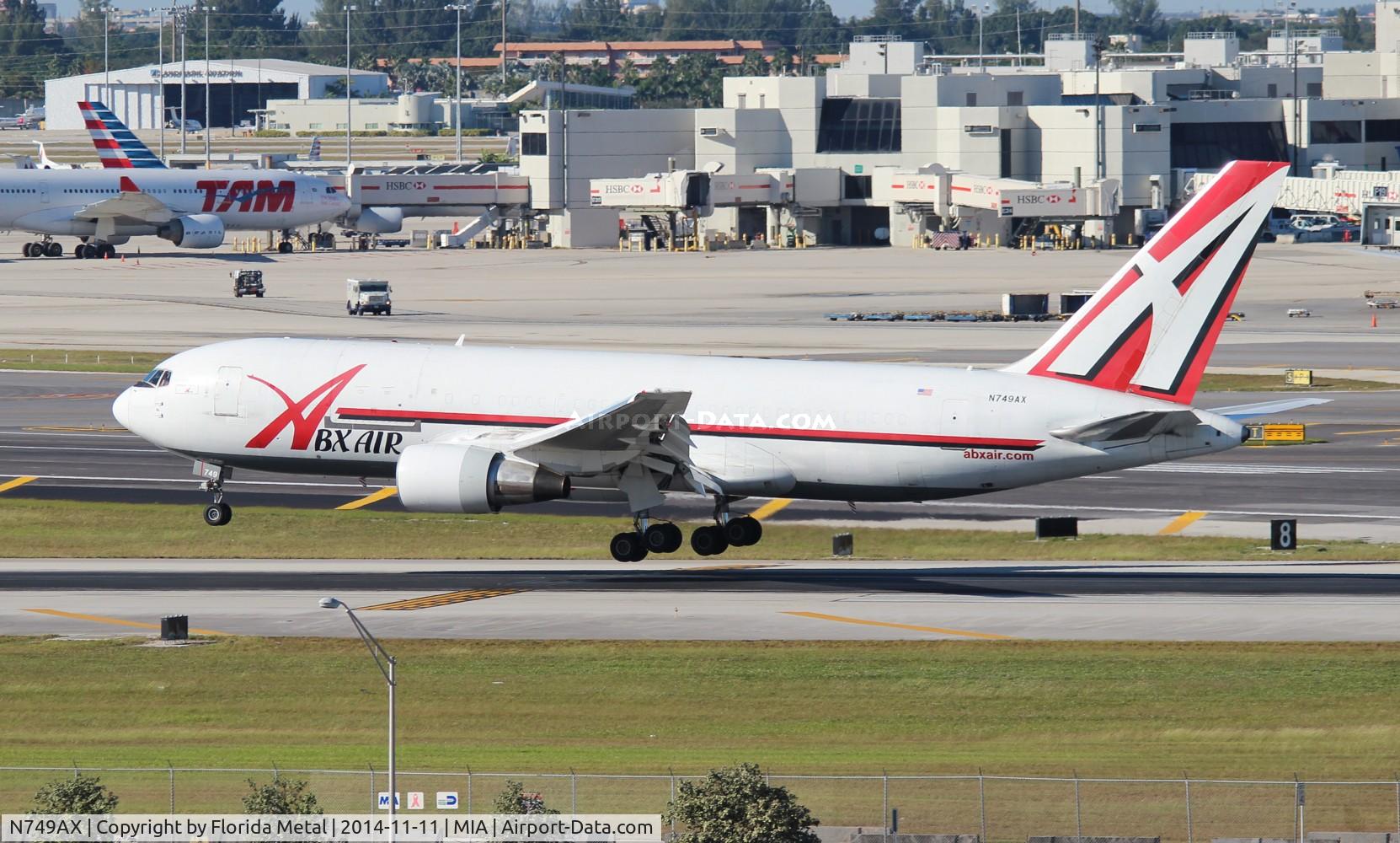 N749AX, 1984 Boeing 767-232(BDSF) C/N 22226, ABX 767