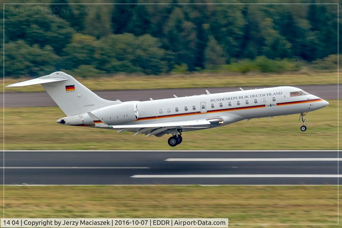 14 04, 2011 Bombardier BD-700-1A11 Global 5000 C/N 9417, Bombardier BD-700-1A11