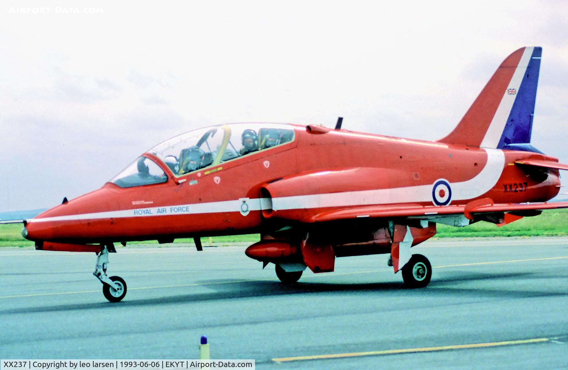 XX237, 1978 Hawker Siddeley Hawk T.1A C/N 073/312073, RDAF Air Show Aalborg 6.6.93