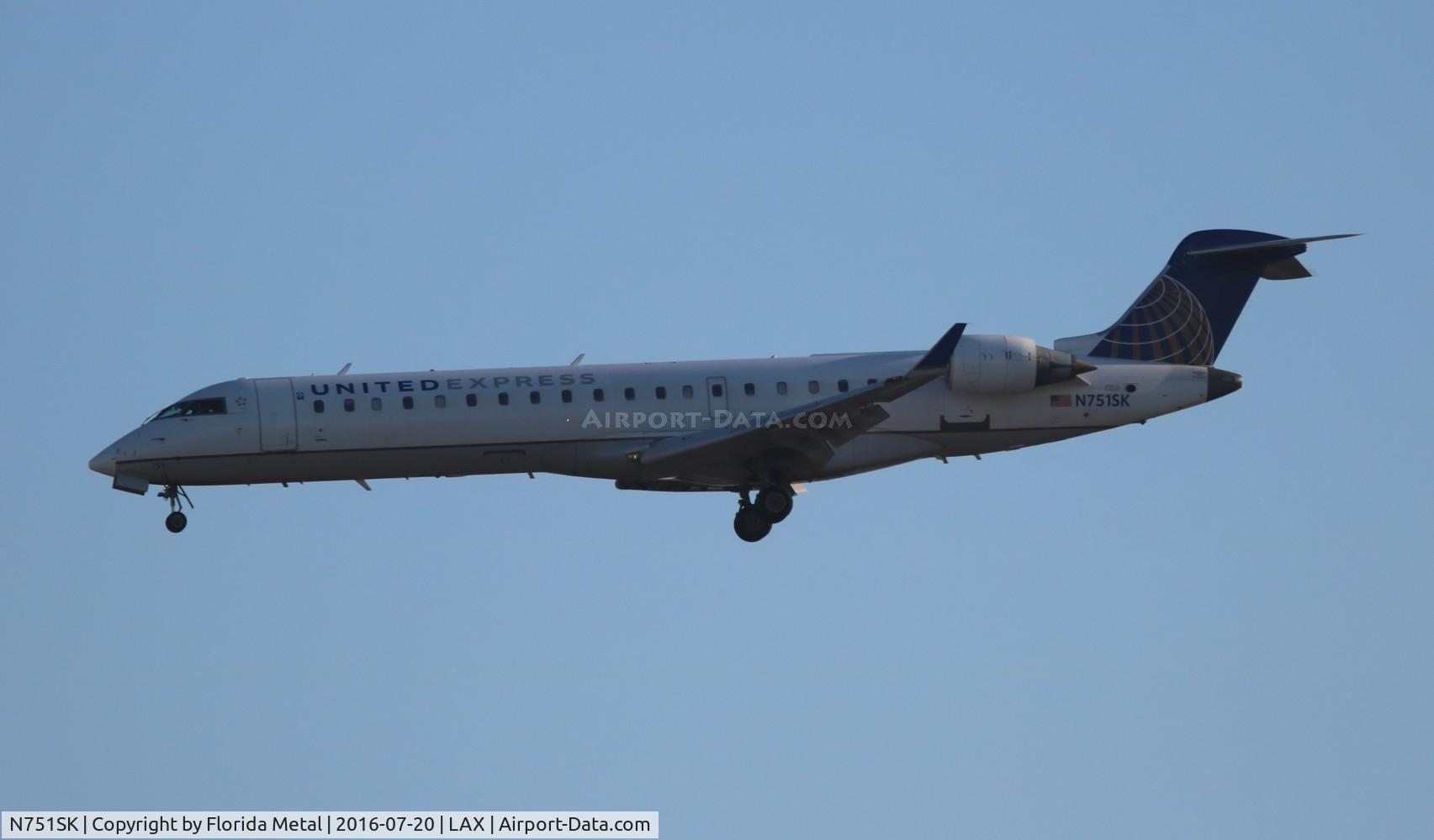 N751SK, 2005 Bombardier CRJ-701ER (CL-600-2C10) Regional Jet C/N 10208, United Express
