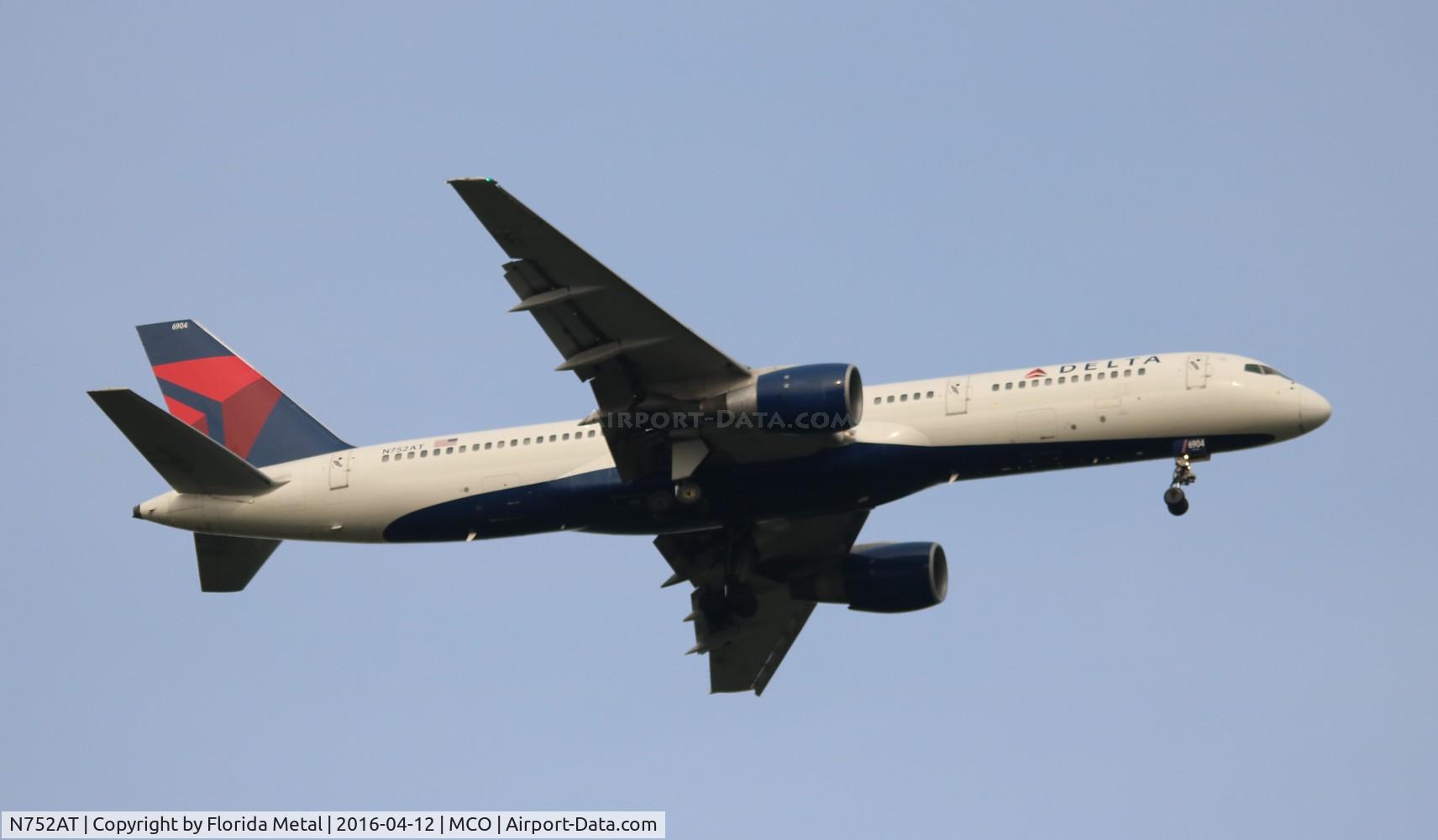 N752AT, 1984 Boeing 757-212 C/N 23128, Delta
