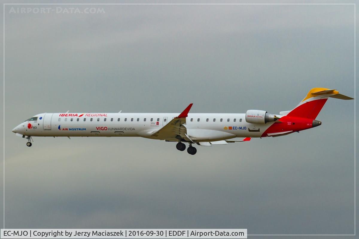 EC-MJO, 2016 Bombardier CRJ-1000 (CL-600-2E25) C/N 19045, CRJ-1000,