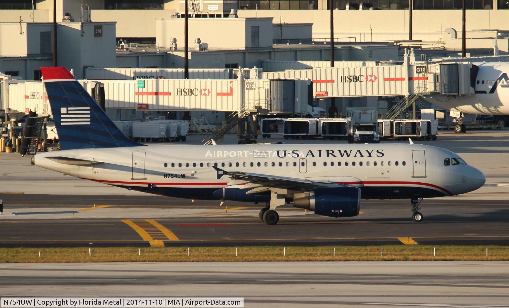 N754UW, 2000 Airbus A319-112 C/N 1328, USAirways