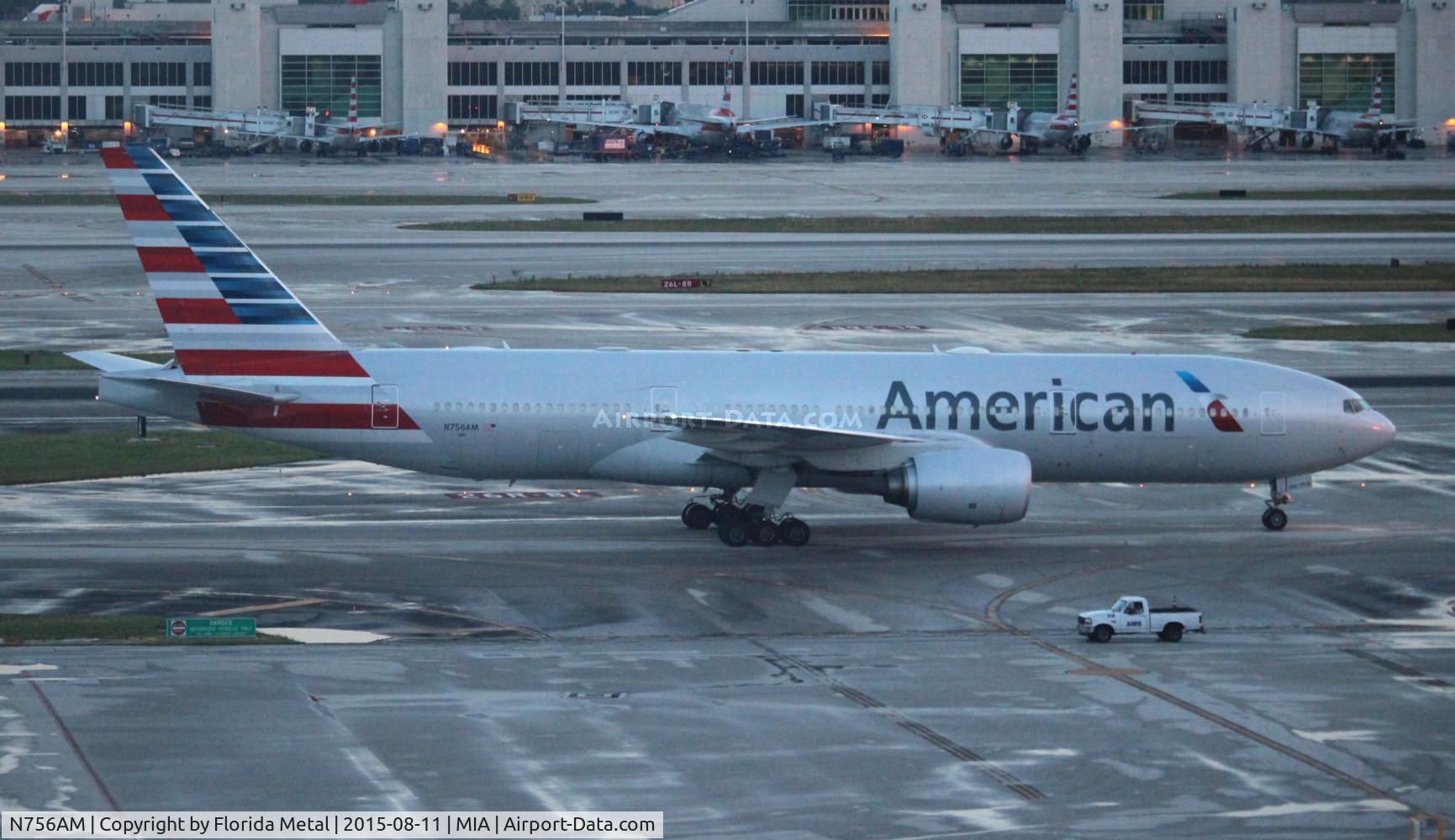 N756AM, 2001 Boeing 777-223 C/N 30264, American