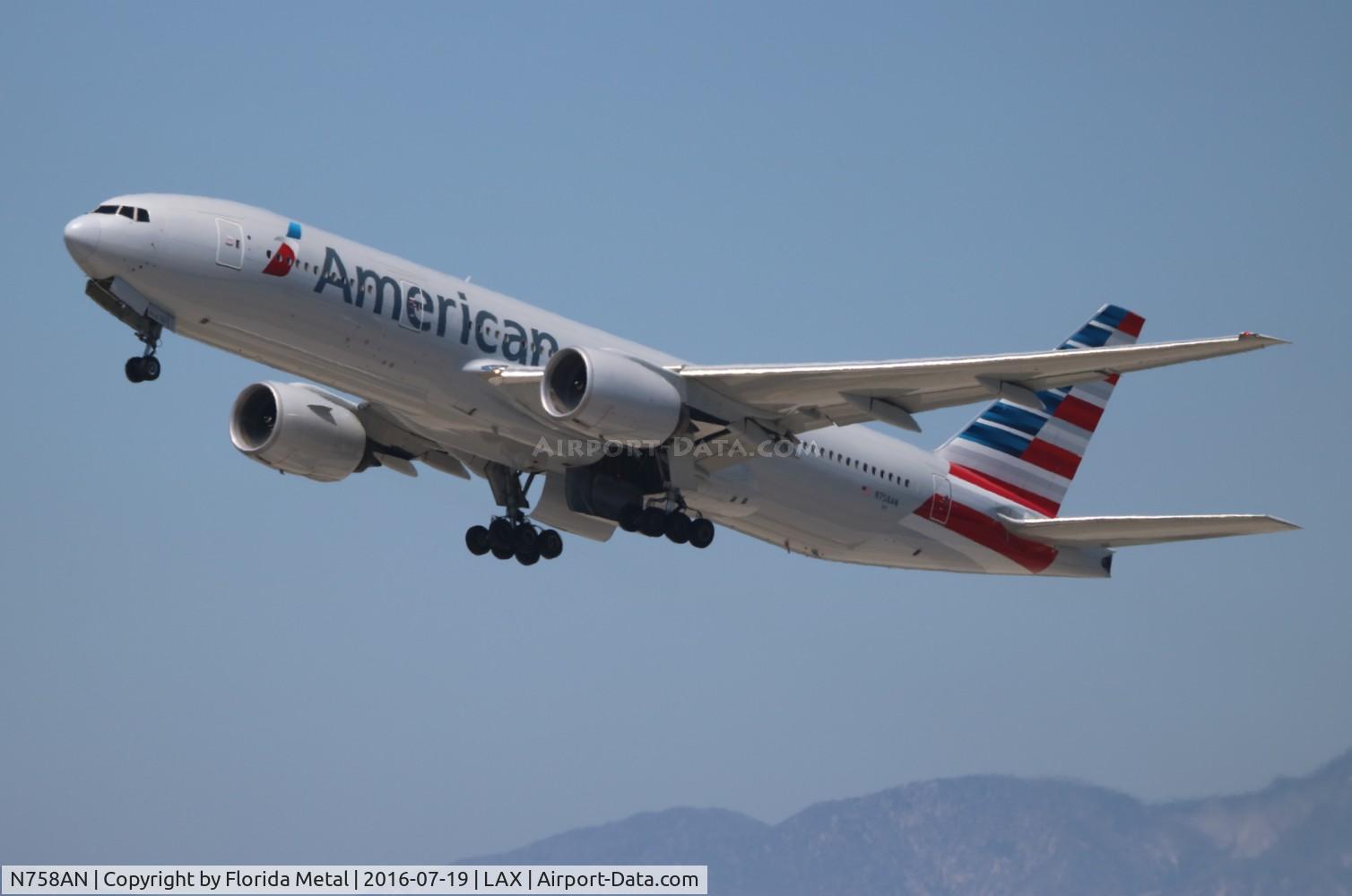 N758AN, 2001 Boeing 777-223 C/N 32637, American