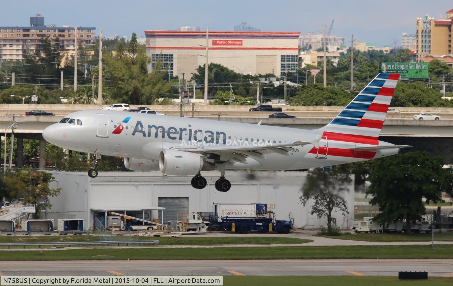 N758US, 2000 Airbus A319-112 C/N 1348, American