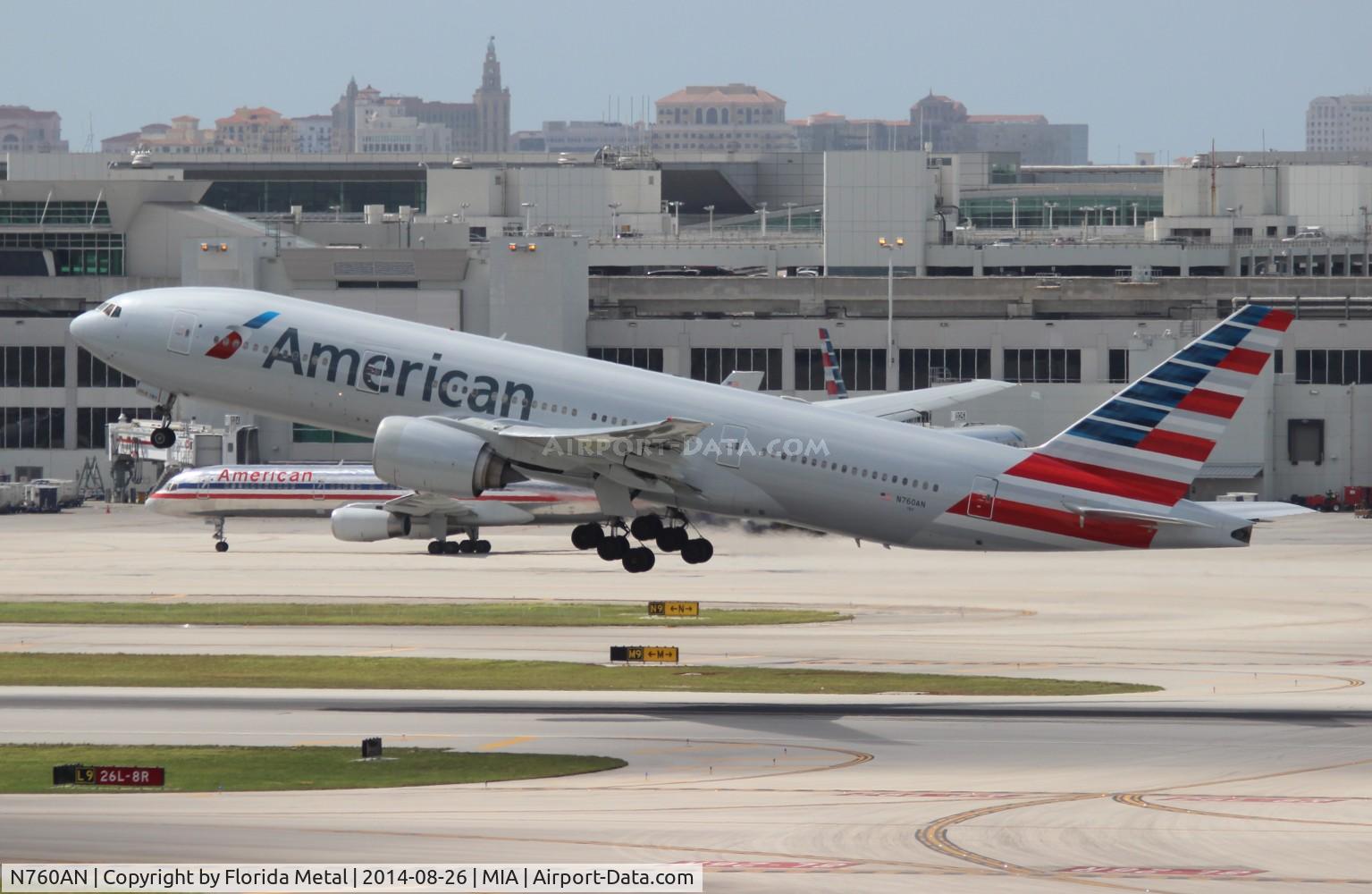 N760AN, 2002 Boeing 777-223 C/N 31477, American