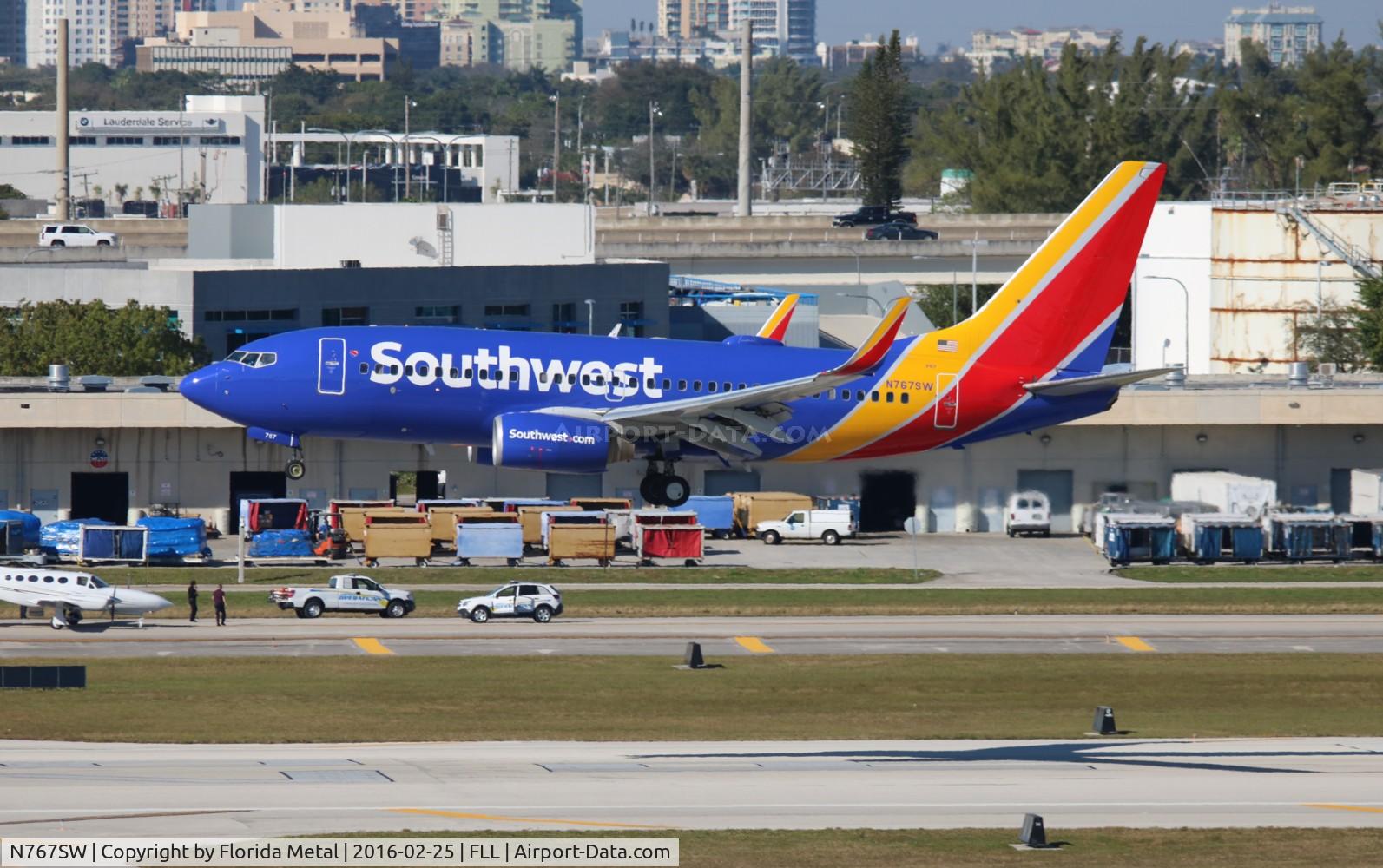 N767SW, 2000 Boeing 737-7H4 C/N 29807, Southwest
