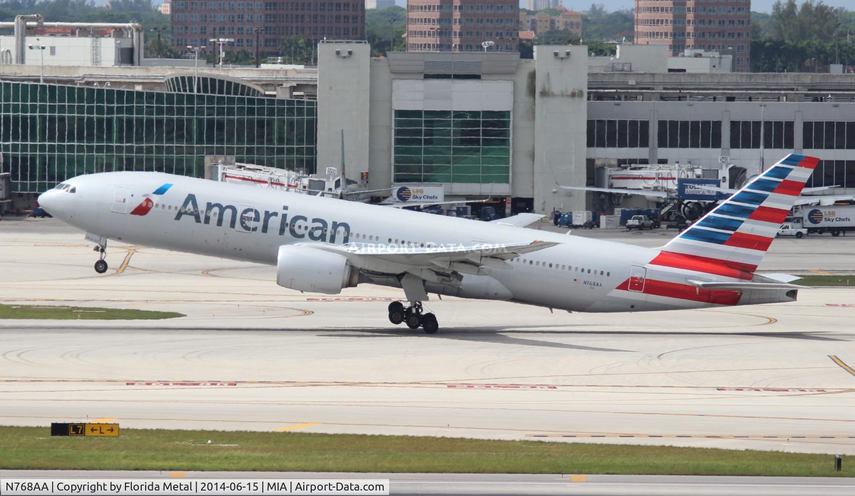 N768AA, 2006 Boeing 777-223 C/N 33540, American