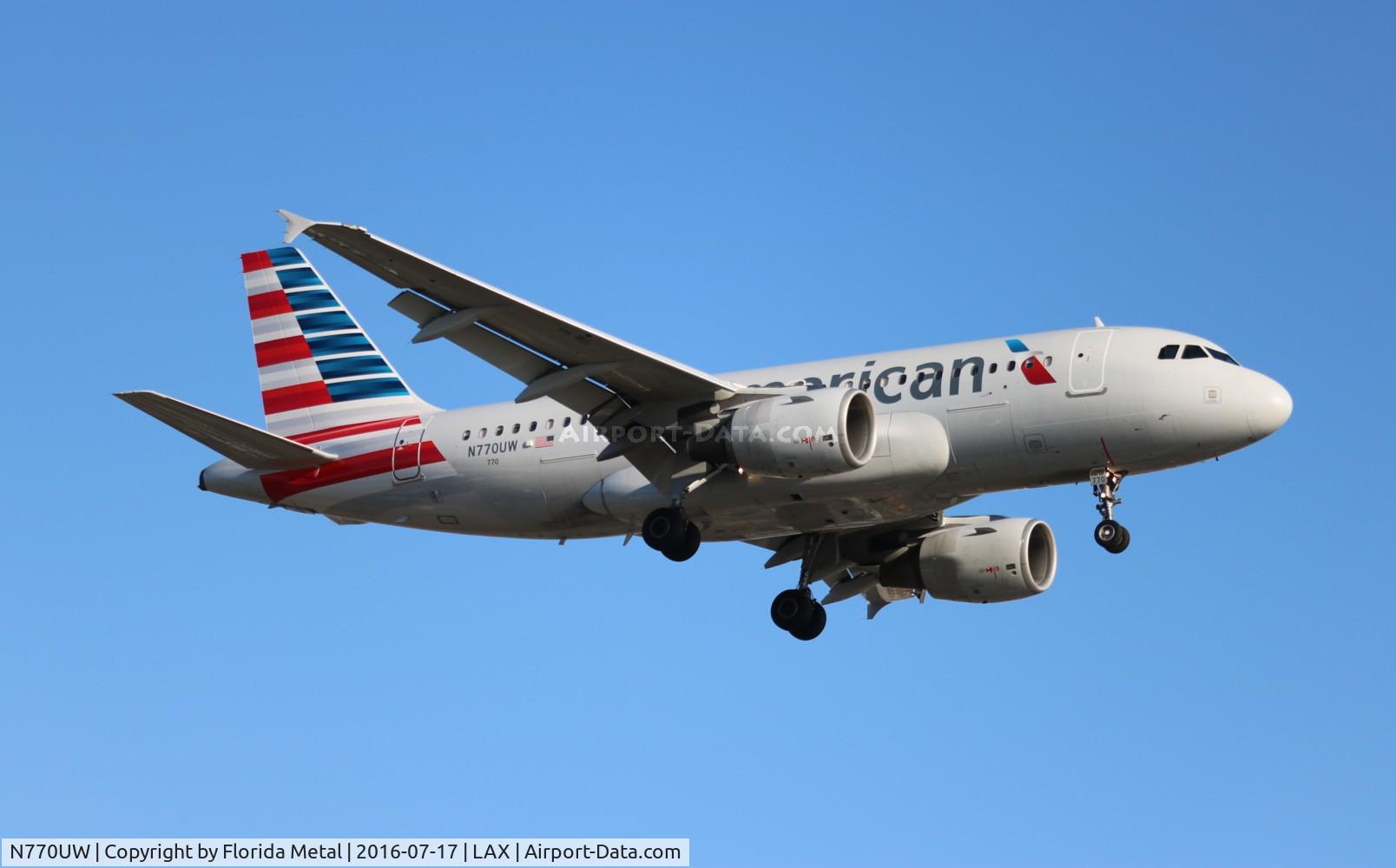 N770UW, 2000 Airbus A319-112 C/N 1393, American