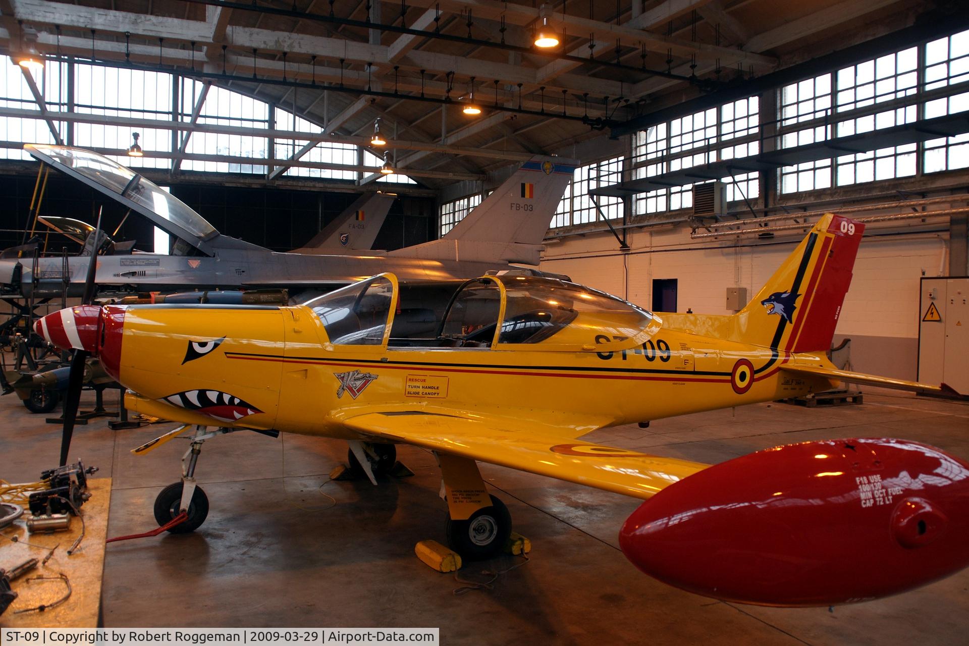ST-09, SIAI-Marchetti SF-260MB C/N 10-09, CAMPUS SAFFRAANBERG.
INSTRUCTIONAL AIRFRAME.