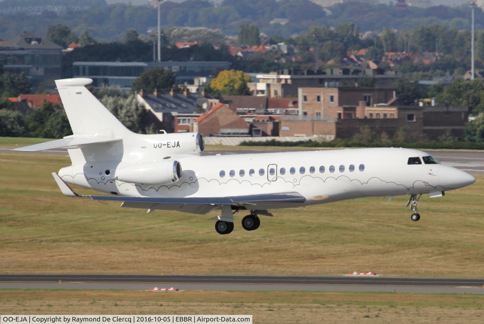 OO-EJA, 2011 Dassault Falcon 7X C/N 124, Landing on rwy 01.