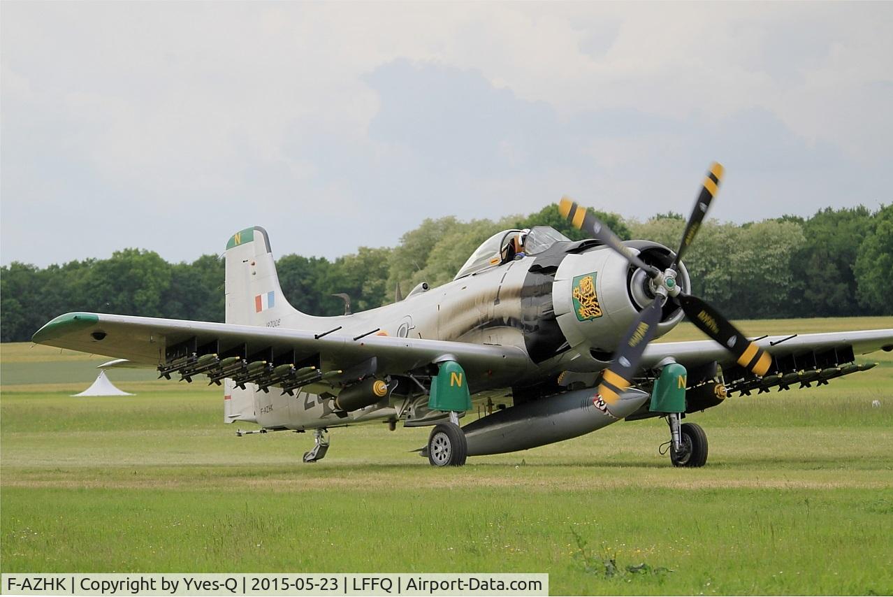 F-AZHK, Douglas AD-4N Skyraider C/N 7802, Douglas AD-4N Skyraider, Taxiing, La Ferté-Alais airfield (LFFQ) Airshow 2015