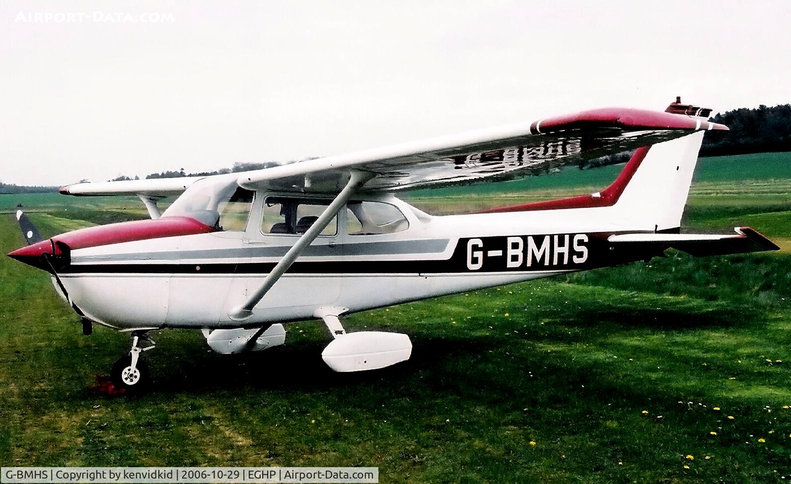 G-BMHS, 1973 Reims F172M Skyhawk Skyhawk C/N 0964, At a Popham fly-in circa 2006.
