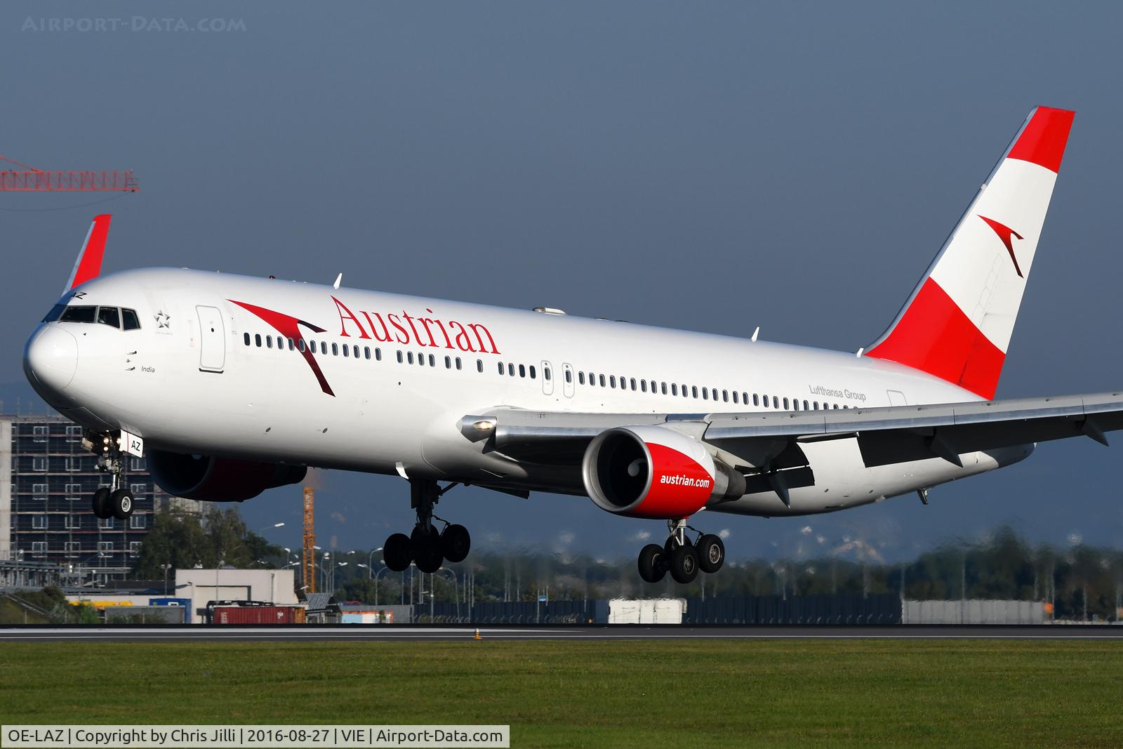 OE-LAZ, 1999 Boeing 767-3Z9 C/N 30331, Austrian