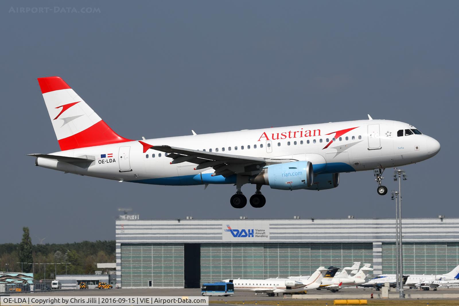 OE-LDA, 2004 Airbus A319-112 C/N 2131, Austrian Airlines