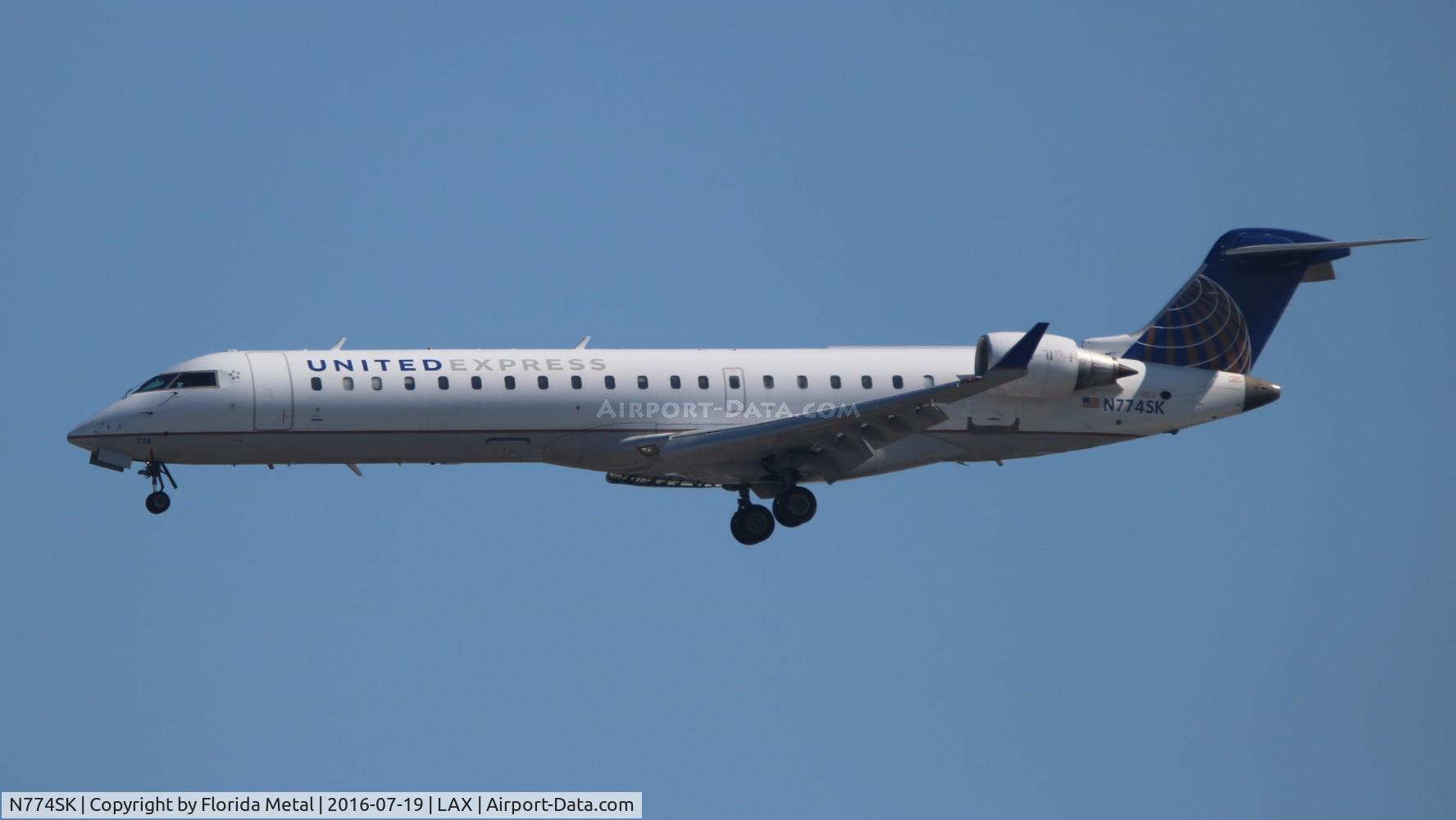 N774SK, 2006 Canadair CL-600-2C10 Regional Jet CRJ-700 C/N 10240, United Express