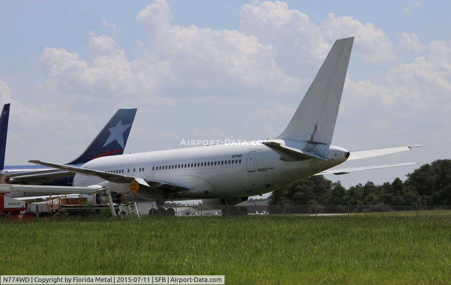 N774WD, 1986 Boeing 767-238 C/N 23403, Former Qantas VH-EAO on it's way to Atom Airways of Romania
