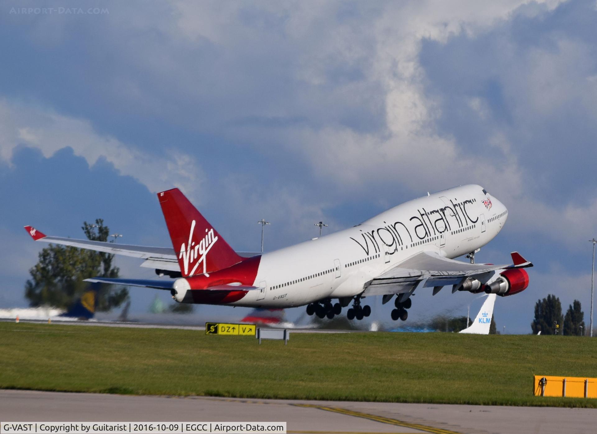 G-VAST, 1997 Boeing 747-41R C/N 28757, At Manchester