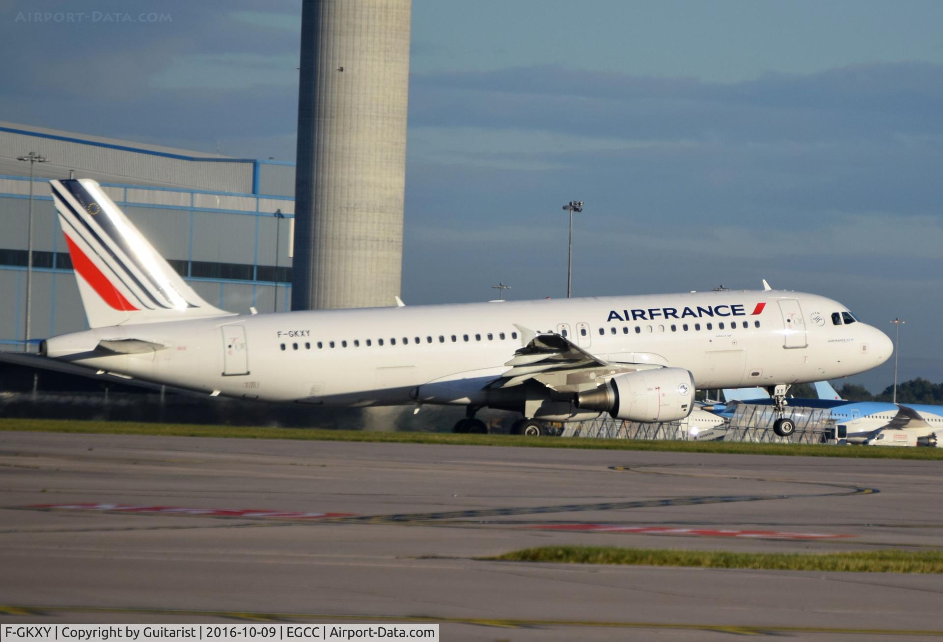 F-GKXY, 2009 Airbus A320-214 C/N 4137, At Manchester