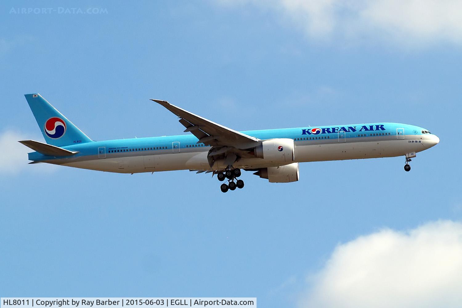HL8011, 2015 Boeing 777-3B5/ER C/N 42123, Boeing 777-3B5ER [42123] (Korean Air) Home~G 03/06/2015. On approach 27L.
