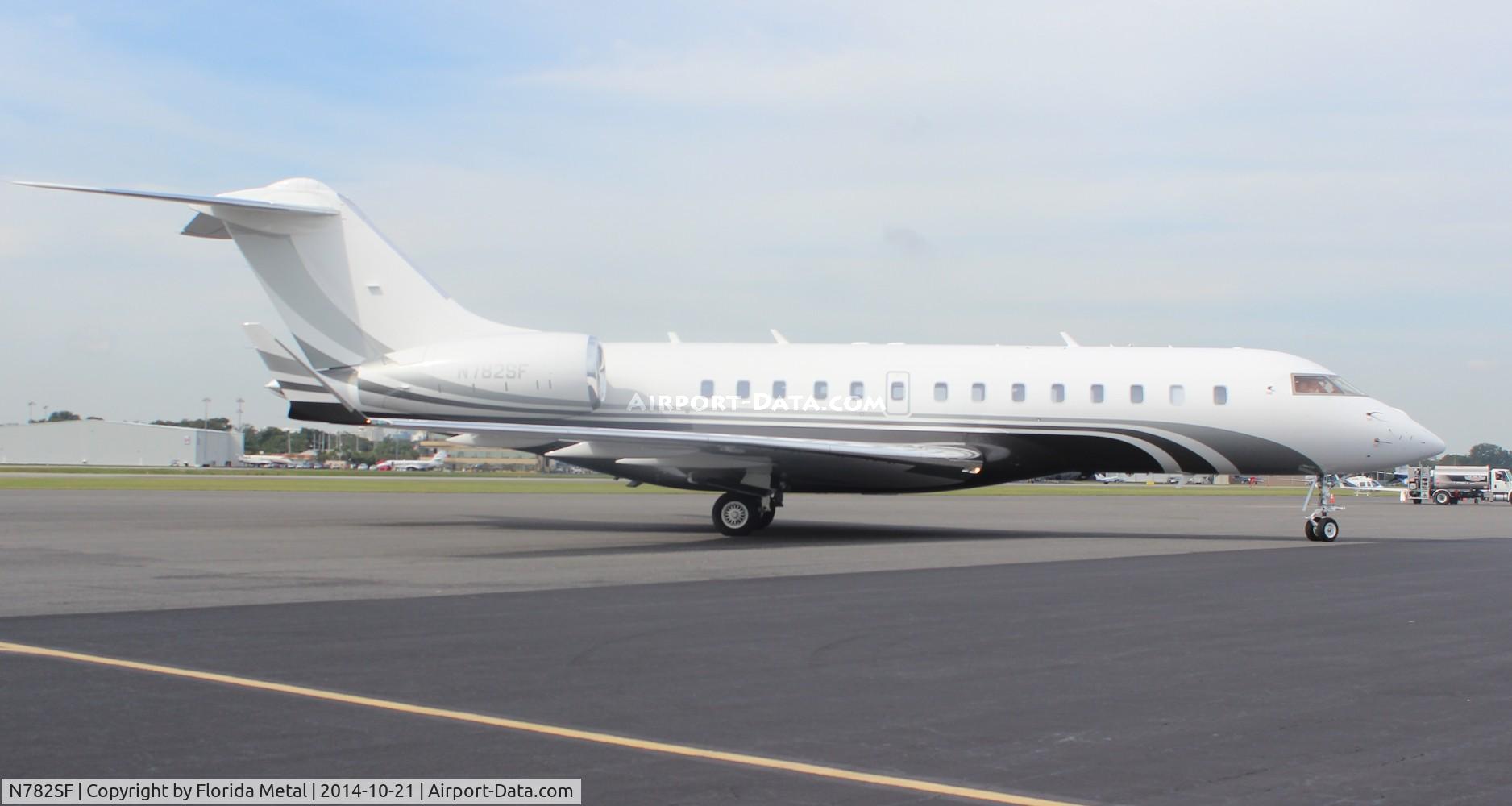 N782SF, Bombardier BD-700-1A10 Global 5000 C/N 9392, Global 5000