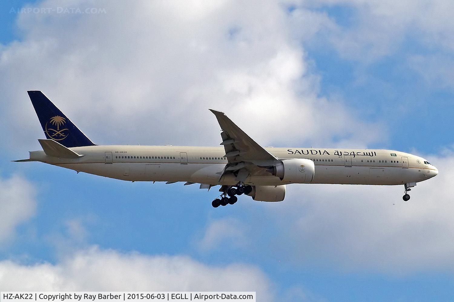 HZ-AK22, 2013 Boeing 777-368/ER C/N 41059, Boeing 777-368ER [41059] (Saudia) Home~G 03/06/2015. On approach 27L.
