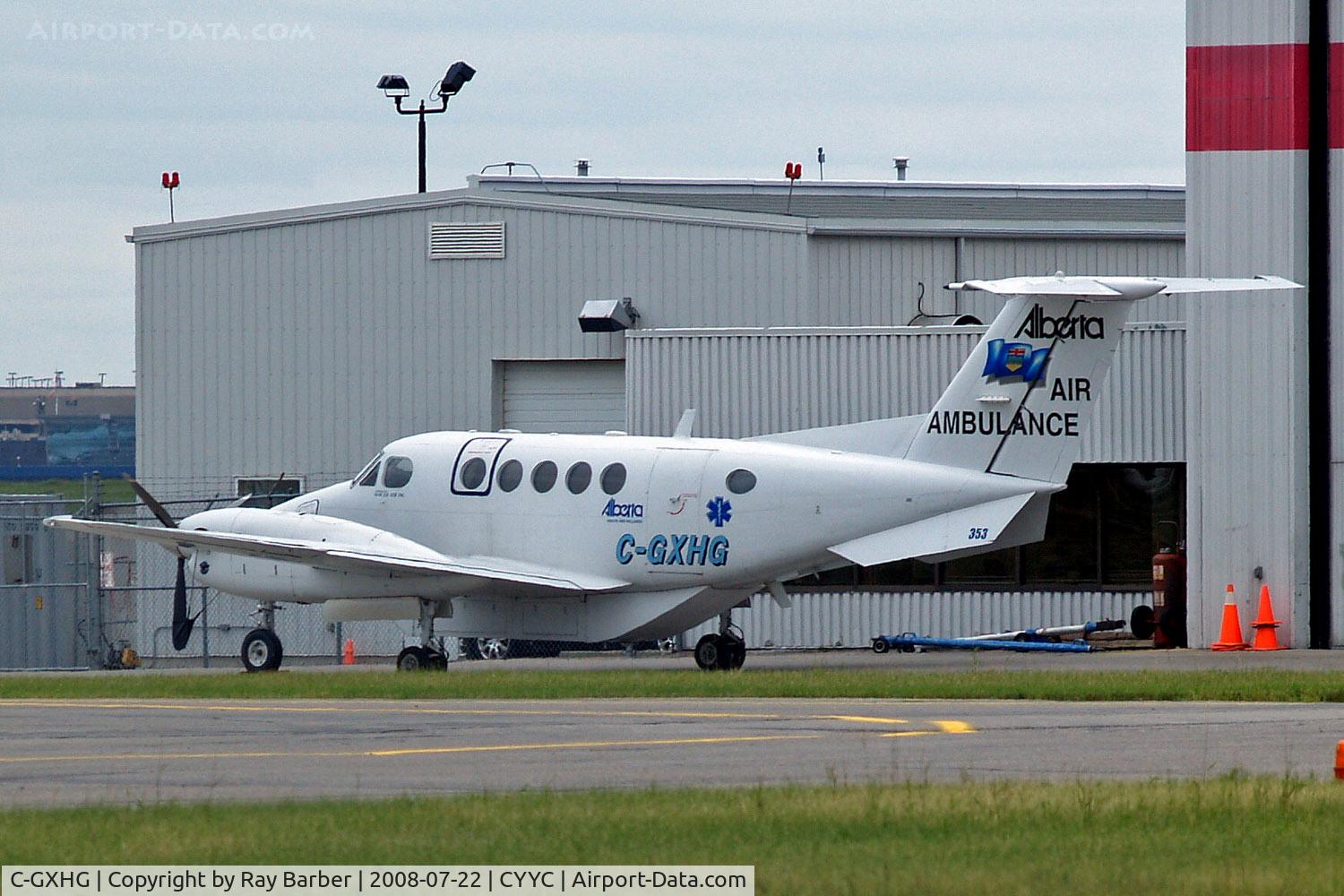 C-GXHG, 1990 Beech B200 King Air C/N BB1383, Beech 200 Super King  Air [BB-1383] (Alberta Air Ambulance) Calgary Int'l~C 22/07/2008