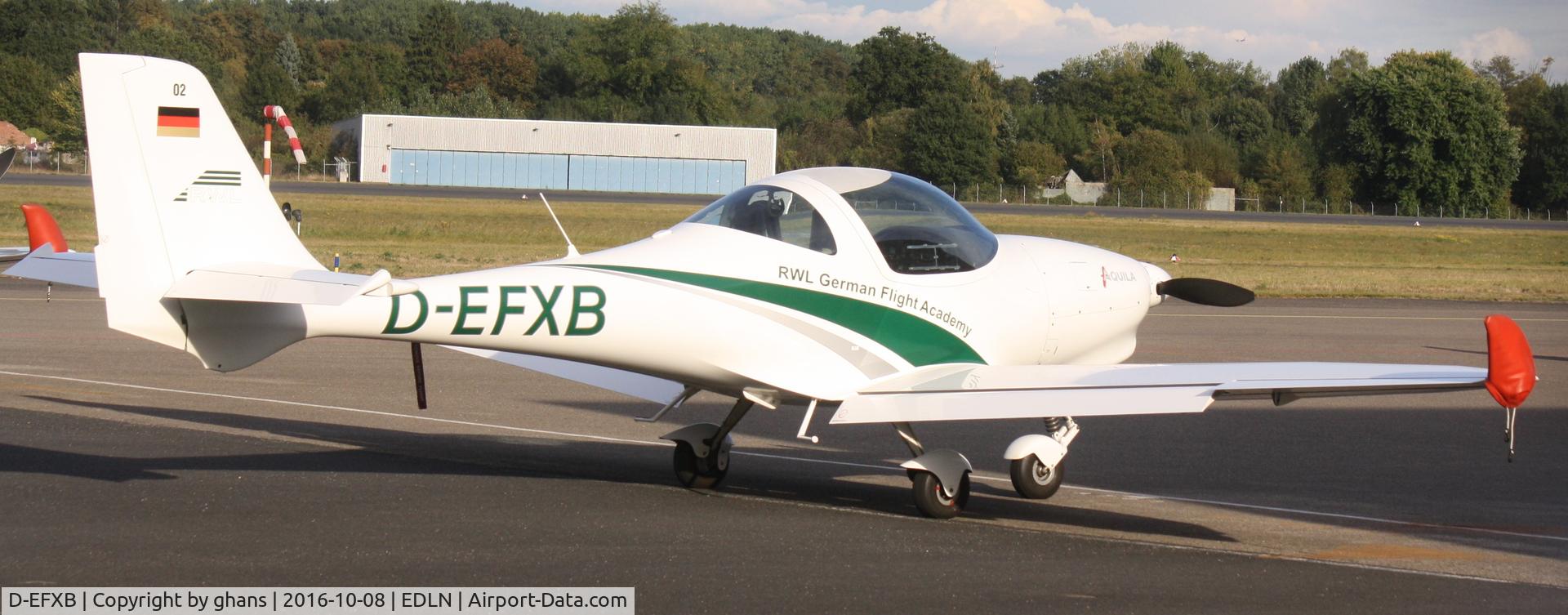 D-EFXB, Aquila A210 (AT01) C/N AT01-222, Parked