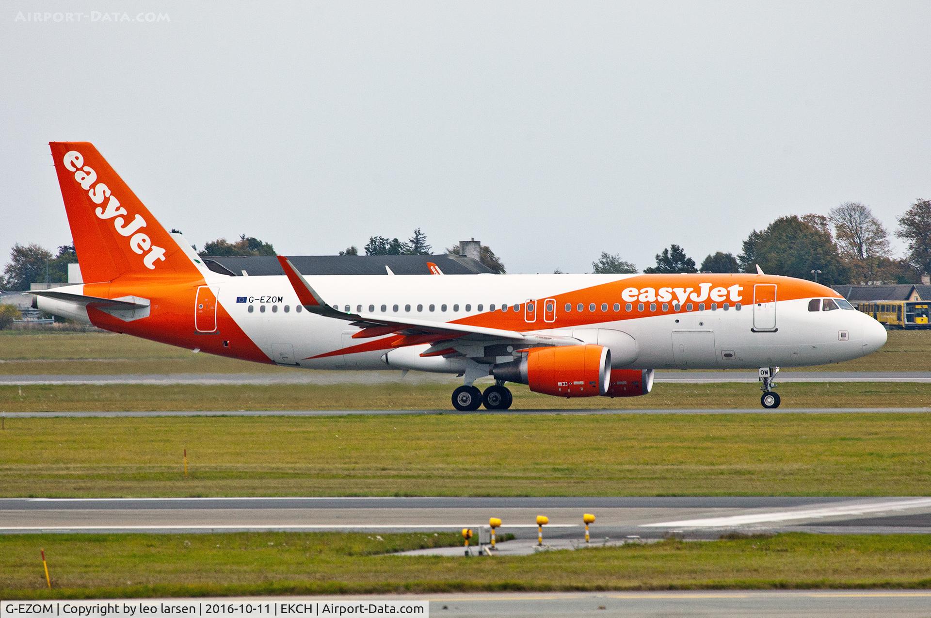 G-EZOM, 2015 Airbus A320-214 C/N 6587, Copenhagen 11.10.16